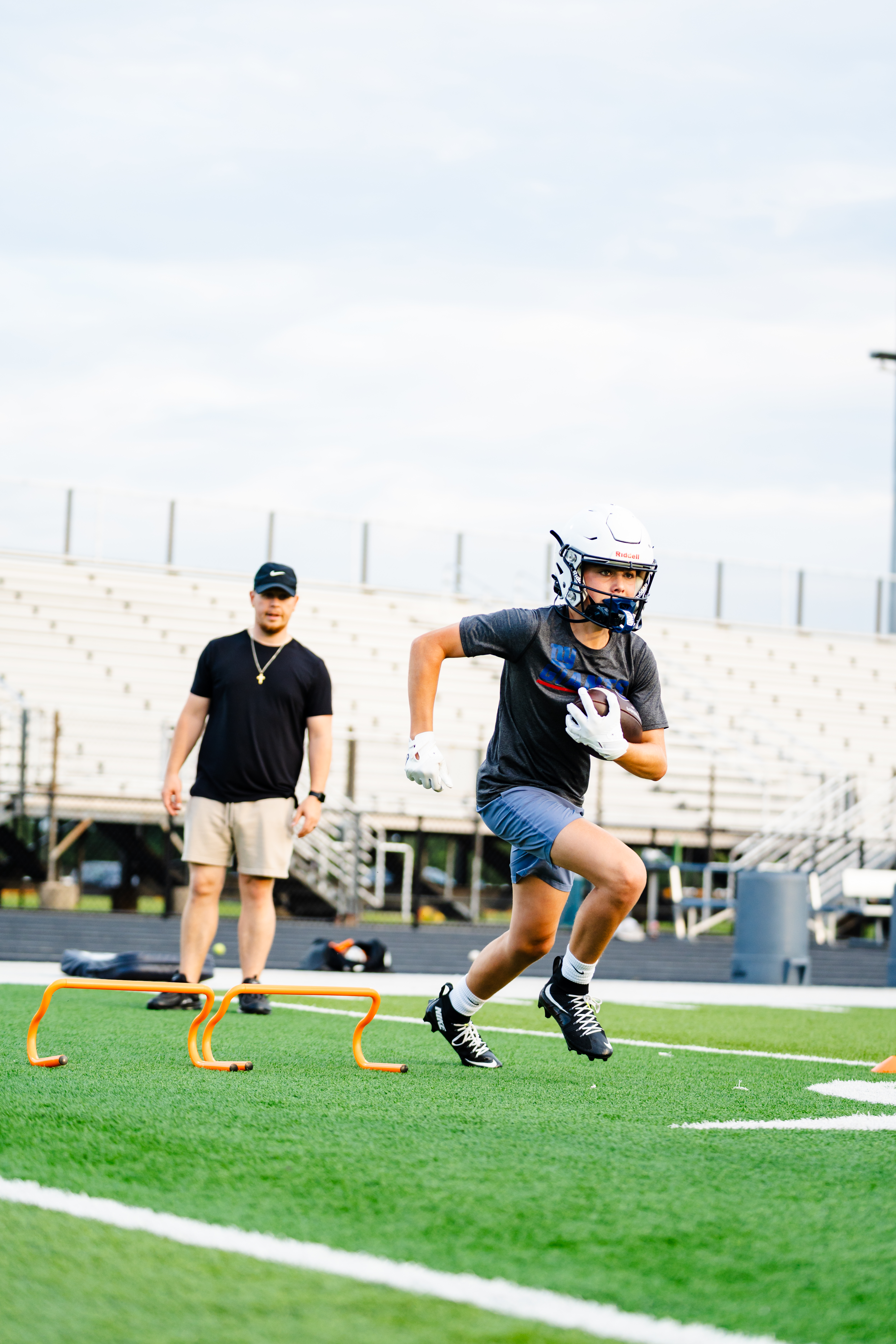 Maverick Athletics running back training